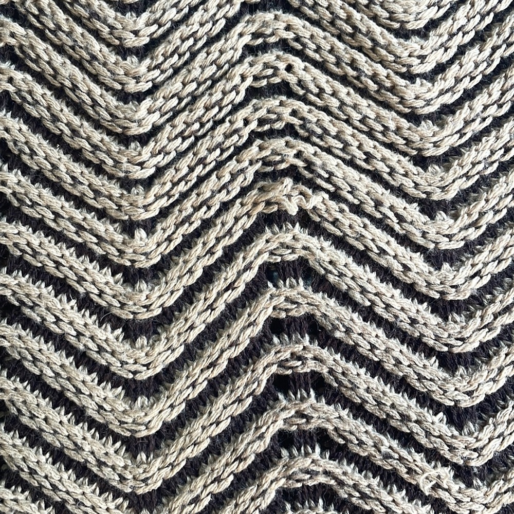 Cute Cardigan - Picture 3 of 6